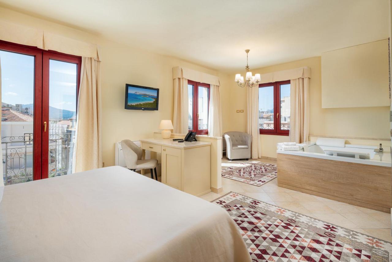 Regina Elena Hotel 4*